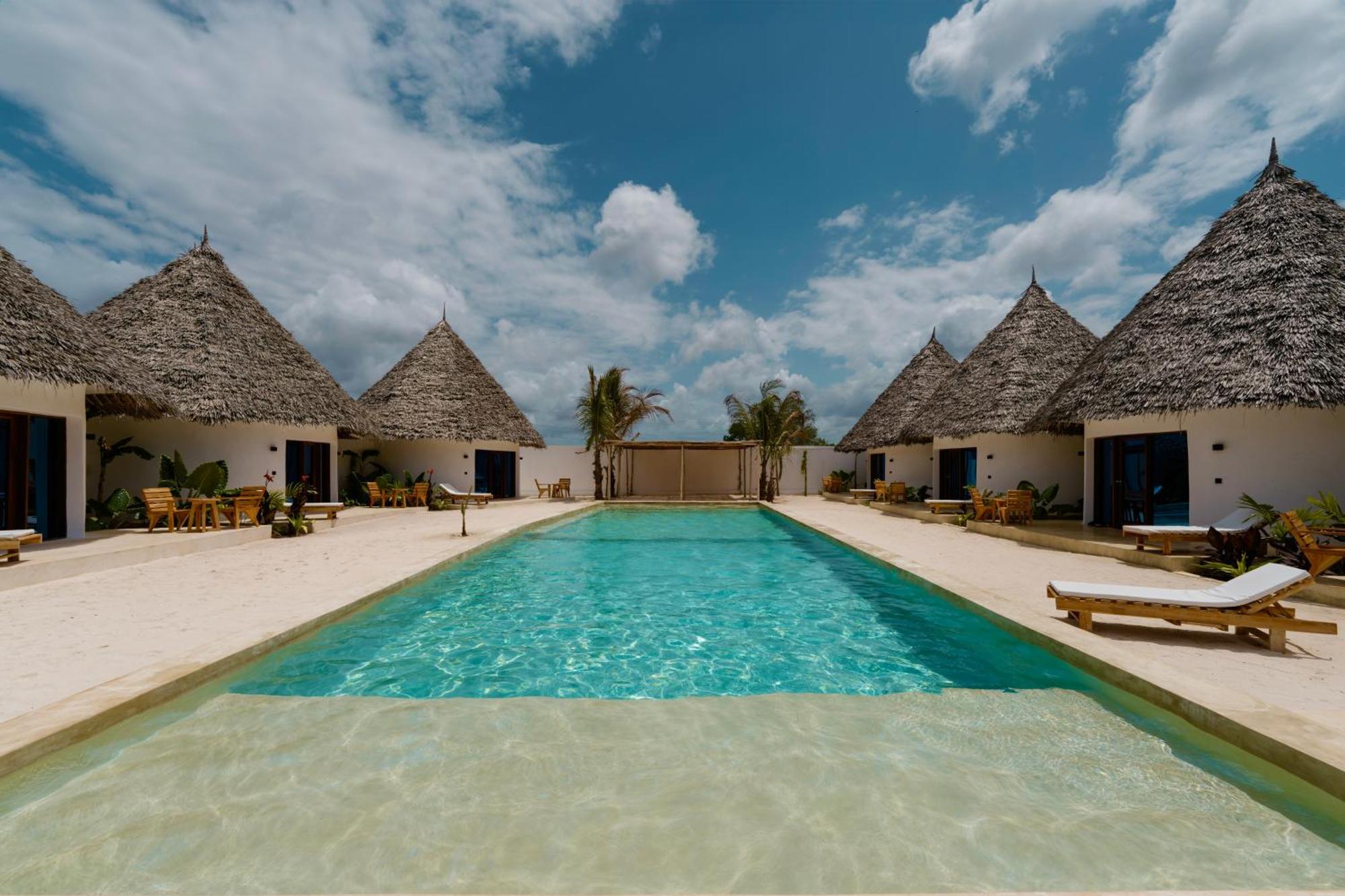 Garden Eden Lodge จัมเบียนี ภายนอก รูปภาพ